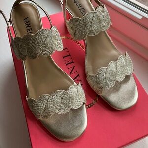 Gold Vaneli healed Sandals